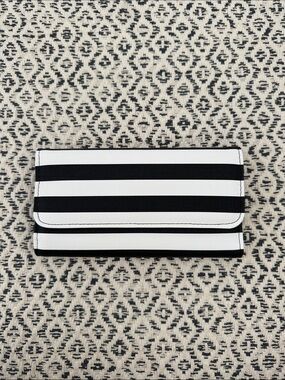 Striped Black and White Women's Wallet - Versatile Everyday Style
